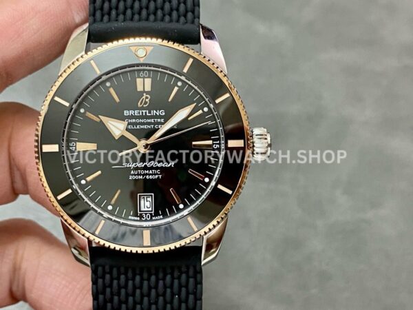 BLS Factory Breitling Superocean Heritage B20 UB2010121B1S1 42mm black dial rubber strap