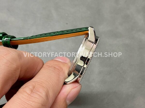 BLS Factory Breitling Women Navitimer A17327361L1P1 35mm Steel Leather Strap Green Dial