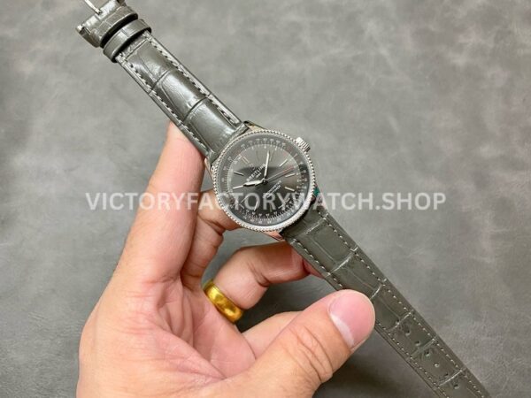 BLS Factory Breitling Women's Navitimer R17395211A1P1 35mm Steel Leather Strap Grey Dial