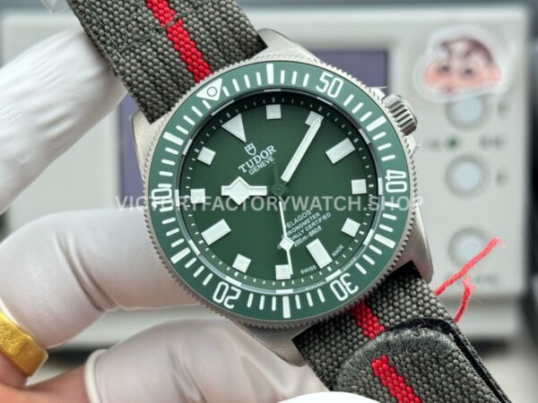 BR Factory Tudor Pelagos FXD 42mm Titanium Textile Strap Green Ceramic Bezel Green Dial (6) BR Factory Tudor Pelagos FXD 42mm Titanium Textile Strap Green Ceramic Bezel Green Dial