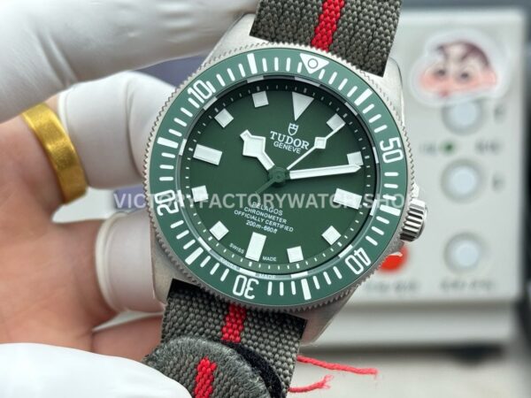 BR Factory Tudor Pelagos FXD 42mm Titanium Textile Strap Green Ceramic Bezel Green Dial (8) BR Factory Tudor Pelagos FXD 42mm Titanium Textile Strap Green Ceramic Bezel Green Dial