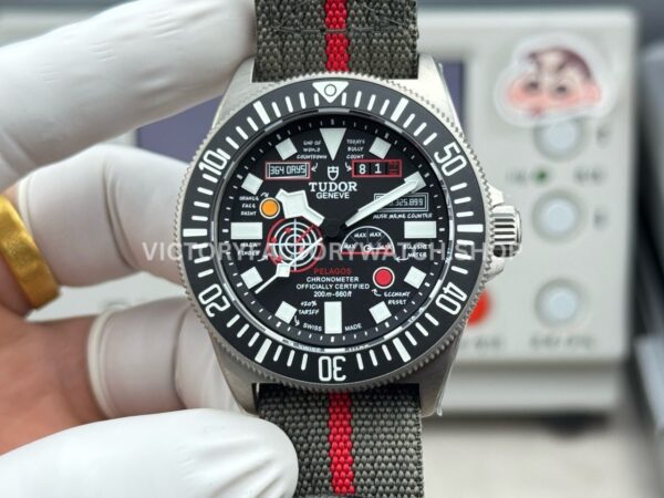 BR Factory Tudor Pelagos FXD Meme 42mm Titanium Green Textile Strap Black Dial (7) BR Factory Tudor Pelagos FXD 42mm titanium green textile strap black dial