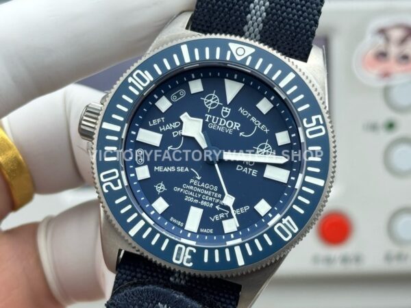 BR Factory Tudor Pelagos FXD Meme 42mm Titanium Textile Strap Blue Dial (2) BR Factory Tudor Pelagos FXD Meme 42mm Titanium Textile Strap Blue Dial