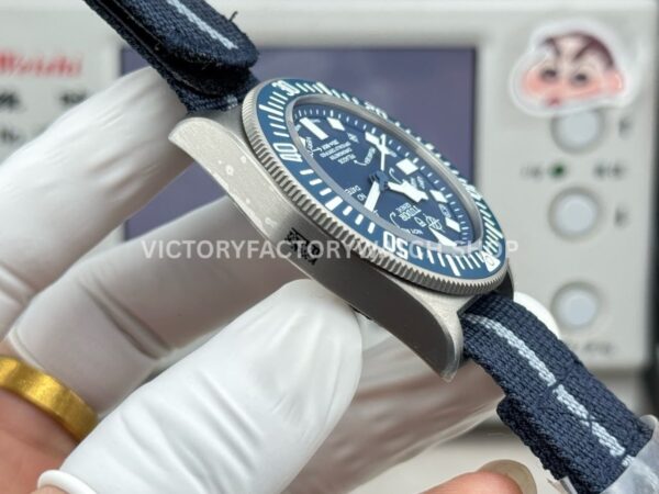 BR Factory Tudor Pelagos FXD Meme 42mm Titanium Textile Strap Blue Dial (9) BR Factory Tudor Pelagos FXD Meme 42mm Titanium Textile Strap Blue Dial