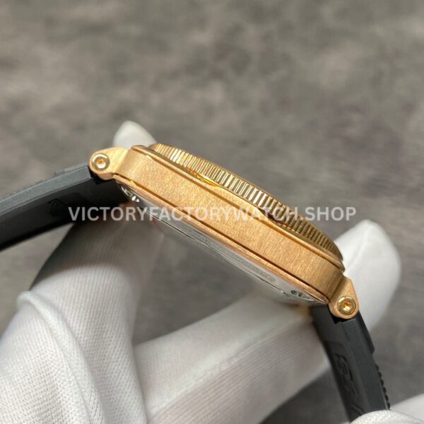BRF Factory Bell & Ross BR-03 BR0392-D-BR-BR-SCA 42mm Bronze Leather strap Black Dial