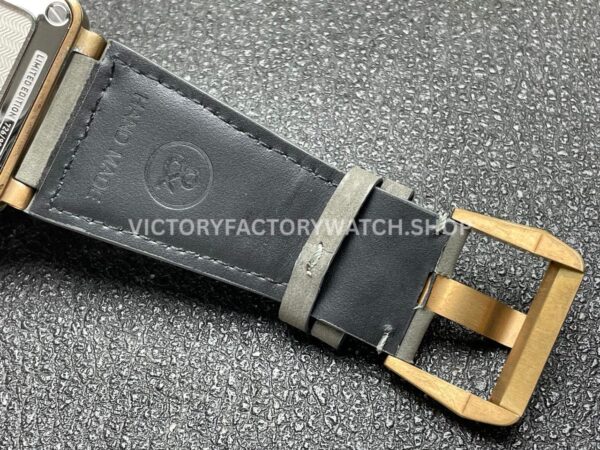 BRF Factory Bell & Ross BR 03 BR0392-D-G-BRSCA 42mm Bronze Calf Skin Strap Green Dial (6) BRF Factory Bell & Ross BR-03 BR0392-D-G-BRSCA 42mm Bronze Calf Skin Strap Green Dial