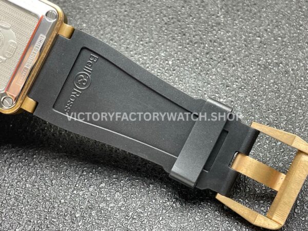 BRF Factory Bell & Ross BR 03 BR0392-D-LT-BRSRB 42mm Bronze Leather strap Green Dial (12) BRF Factory Bell & Ross BR-03 BR0392-D-BR-BRSCA 42mm Bronze Rubber Strap Grey Dial