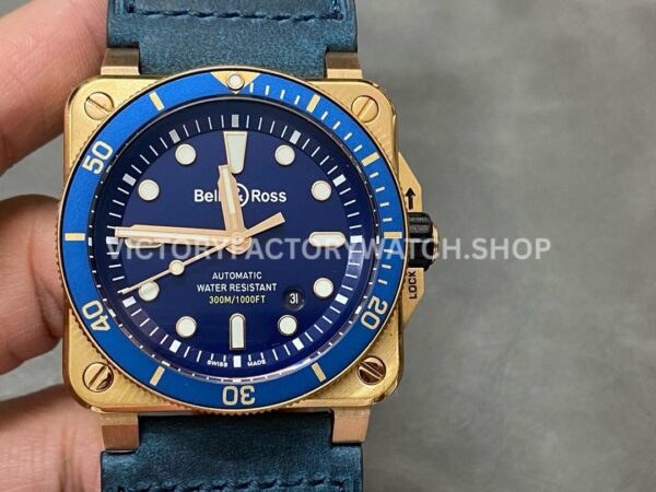BRF Factory Bell & Ross BR-03 BR0392-D-LU-BR-SCA 42mm Bronze Leather strap Blue Dial (4) BRF Factory Bell & Ross BR-03 BR0392-D-LU-BR-SCA 42mm bronze blue dial calfskin strap
