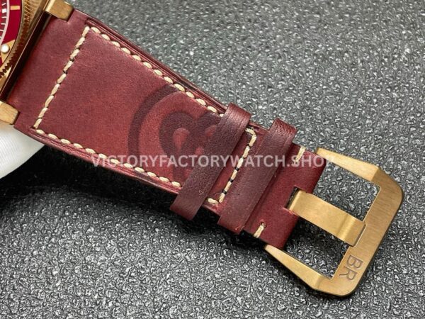 BRF Factory Bell & Ross BR 03 BR0392-D-R-BRSCA 42mm Bronze Leather Strap Red Dial (3) BRF Factory Bell & Ross BR-03 BR0392-D-R-BRSCA 42mm Bronze Leather Strap Red Dial