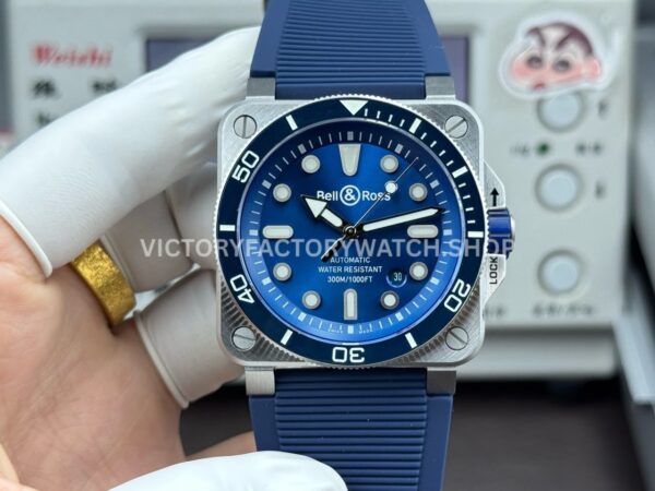 BRF Factory Bell & Ross BR-03 BR03A-D-BLU-STSRB 42mm Steel Rubber Strap Ceramic Bezel Blue Dial (5) BRF Factory Bell & Ross BR-03 BR03A-D-BLU-ST/SRB 42mm steel rubber strap blue dial