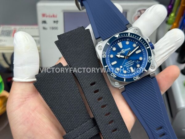BRF Factory Bell & Ross BR-03 BR03A-D-BLU-STSRB 42mm Steel Rubber Strap Ceramic Bezel Blue Dial (6) BRF Factory Bell & Ross BR-03 BR03A-D-BLU-ST/SRB 42mm Steel Rubber Strap Ceramic Bezel Blue Dial