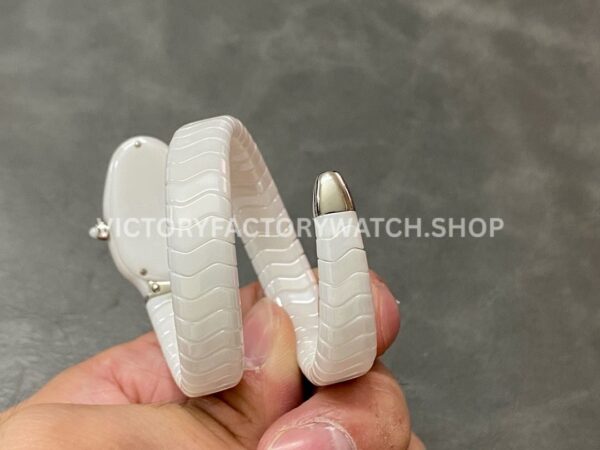 BV Factory Bvlgari Serpenti Tubogas 102613 35mm White Ceramic Roman Numerals White Dial (1) BV Factory Bvlgari Serpenti Tubogas 102613 35mm White Ceramic Roman Numerals White Dial