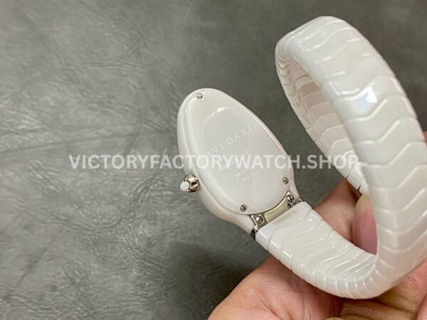 BV Factory Bvlgari Serpenti Tubogas 102613 35mm White Ceramic Roman Numerals White Dial (4) BV Factory Bvlgari Serpenti Tubogas 102613 35mm White Ceramic Roman Numerals White Dial