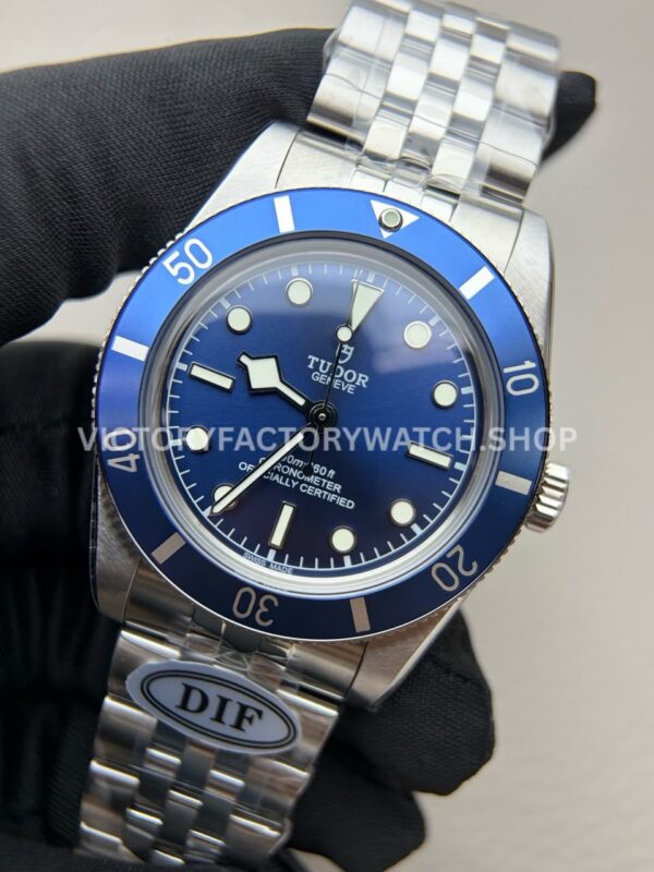 DIF Factory Tudor Black Bay 54 M79000B-0001 37mm Full Steel Blue Aluminum Bezel Blue Dial (9) DIF Factory Tudor Black Bay 54 M79000B-0001 37mm Full Steel Blue Aluminum Bezel Blue Dial Jubilee