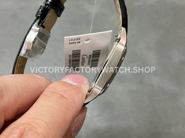 F1 Factory Cartier Santos Dumont WSSA0023 27.5mm Steel Leather Strap Roman Numerals Black Dial (5) F1 Factory Cartier Santos Dumont WSSA0023 27.5mm Steel Leather Strap Roman Numerals Black Dial