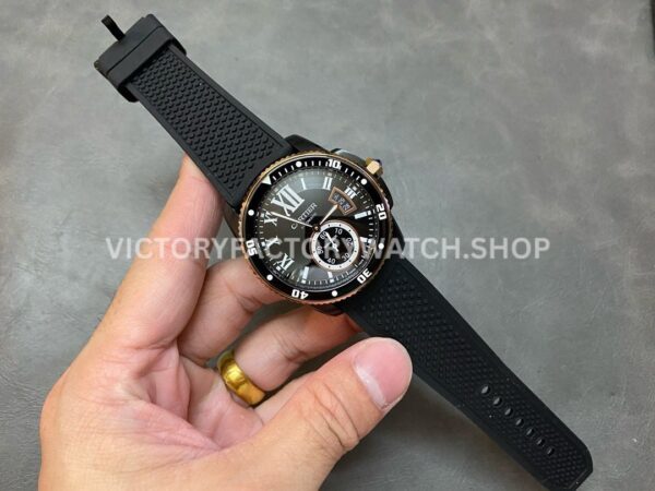 F5 Factory Cartier Calibre de Cartier Diver W2CA0004 42mm Steel Rubber Strap Roman Numerals Black Dial (1) F5 Factory Cartier Calibre de Cartier Diver W2CA0004 42mm Black Steel Rubber Strap Roman Numerals Black Dial