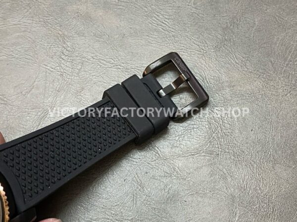 F5 Factory Cartier Calibre de Cartier Diver W2CA0004 42mm Steel Rubber Strap Roman Numerals Black Dial (4) F5 Factory Cartier Calibre de Cartier Diver W2CA0004 42mm Black Steel Rubber Strap Roman Numerals Black Dial