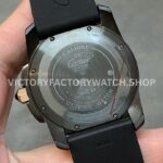 F5 Factory Cartier Calibre de Cartier Diver W2CA0004 42mm Steel Rubber Strap Roman Numerals Black Dial (8) F5 Factory Cartier Calibre de Cartier Diver W2CA0004 42mm Black Steel Rubber Strap Roman Numerals Black Dial