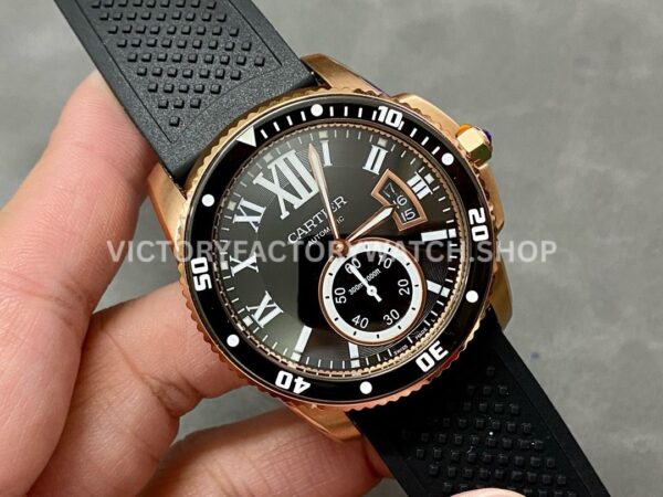 F5 Factory Cartier Calibre de Cartier Diver W7100052 42mm Rose Gold Rubber Strap Roman Numerals Black Dial