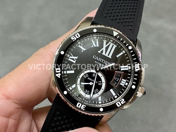 F5 Factory Cartier Calibre de Cartier Diver W7100056 42mm Steel Rubber Strap Roman Numerals Black Dial (2) F5 Factory Cartier Calibre de Cartier Diver W7100056 42mm Steel Rubber Strap Roman Numerals Black Dial