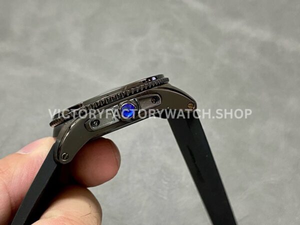 F5 Factory Cartier Calibre de Cartier Diver WSCA0006 42mm Black Steel Black Rubber Strap Roman Numerals Black Dial