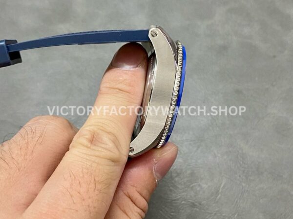 F5 Factory Cartier Calibre de Cartier Diver WSCA0010 42mm Steel Blue Rubber Strap Roman Numerals Blue Dial
