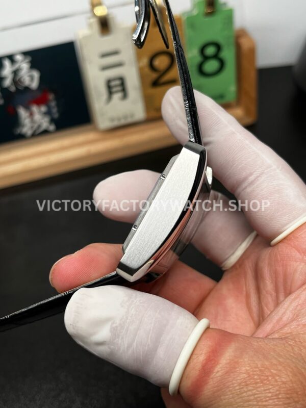 F5 Factory Cartier Tank MC W5330003 34mm Steel Leather Strap Roman Numerals White Dial (5) F5 Factory Cartier Tank MC W5330003 34mm Steel Leather Strap Roman Numerals White Dial