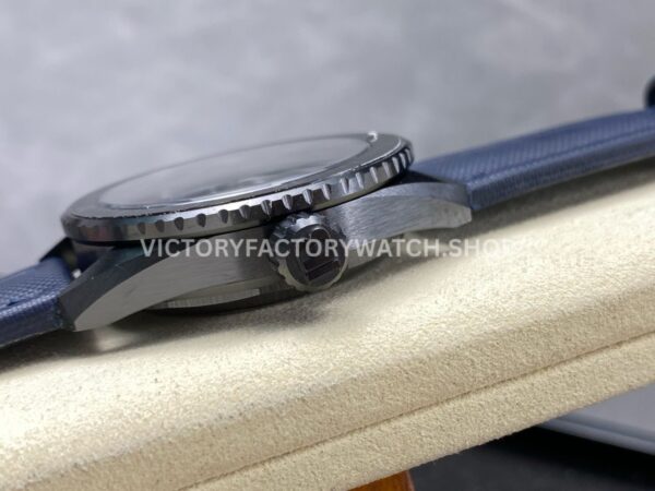 GF Factory Blancpain Fifty Fathoms Bathyscaphe 5000-0240-O52A 43mm Ceramic Textile Strap Blue Dial (3) GF Factory Blancpain Fifty Fathoms Bathyscaphe 5000-0240-O52A 43mm Ceramic Textile Strap Blue Dial