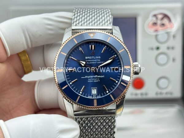 GF Breitling Superocean Heritage B20 UB2010161C1A1 blue dial