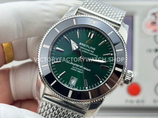 GF Factory Breitling Superocean Heritage B31 AB3111361L1A1 42mm Steel Green Dial