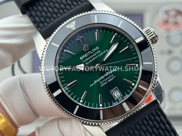 GF Factory Breitling Superocean Heritage B31 AB3111361L1A1 42mm Steel Rubber Strap Green Dial