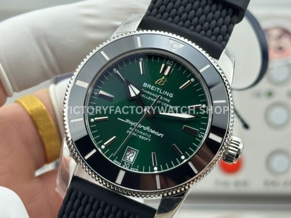 GF Factory Breitling Superocean Heritage B31 AB3111361L1A1 42mm Steel Rubber Strap Green Dial
