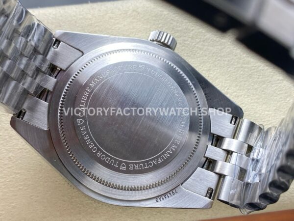 GR Factory Tudor Black Bay M79230G 41mm Full Steel Green Aluminum Bezel Black Dial (10) GR Factory Tudor Black Bay M79230G 41mm Full Steel Green Aluminum Bezel Black Dial