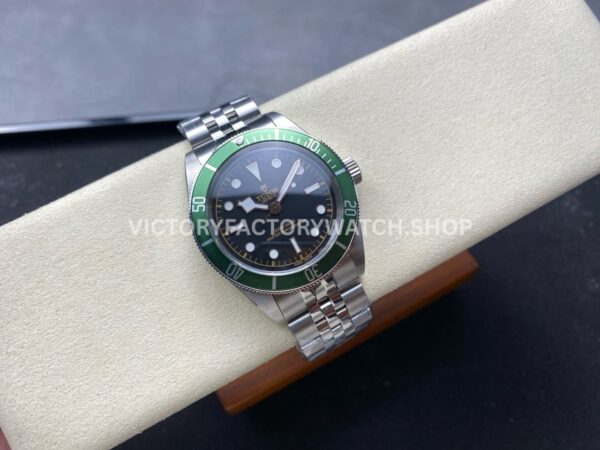 GR Factory Tudor Black Bay M79230G 41mm Full Steel Green Aluminum Bezel Black Dial (14) GR Factory Tudor Black Bay M79230G 41mm Full Steel Green Aluminum Bezel Black Dial