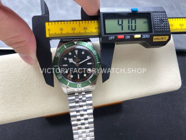 GR Factory Tudor Black Bay M79230G 41mm Full Steel Green Aluminum Bezel Black Dial (7) GR Factory Tudor Black Bay M79230G 41mm Full Steel Green Aluminum Bezel Black Dial