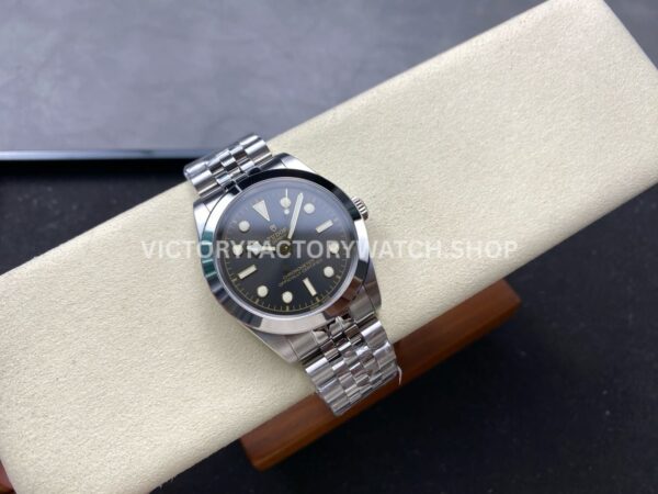KRF Factory Tudor Black Bay M79660-0001 39mm Full Steel Grey Black Dial (4) KRF Factory Tudor Black Bay M79660-0001 39mm Full Steel Grey Black Dial