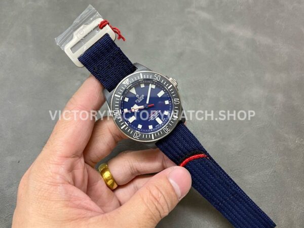M+ Factory Tudor Pelagos 25707KN 42mm Carbon Fiber Textile Strap Blue Dial (6) M+ Factory Tudor Pelagos 25707KN 42mm Carbon Fiber Textile Strap Blue Dial