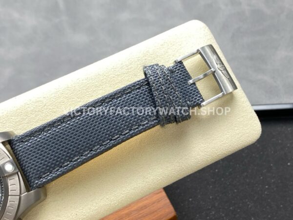 TF Factory Breitling Avenger Bandit Chronograph E13383101M1W1 45mm Steel Nylon Canvas Strap Arabic Numerals Grey Dial