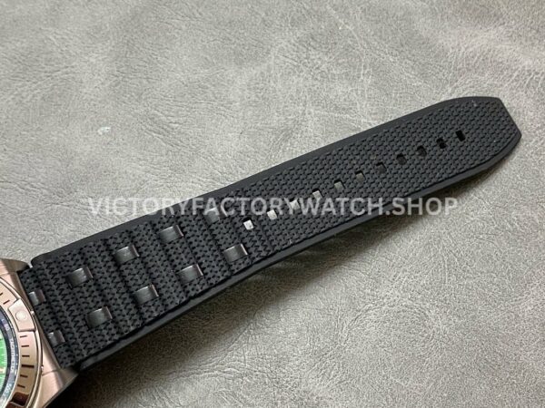 TF Factory Breitling Chronomat 42 AB01343A1L1A1 42mm Steel Rubber Strap Green Dial