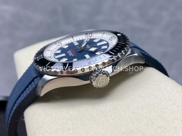 TF Factory Breitling Superocean A17376211C1S1 44mm Steel Blue Rubber Strap Black Bezel Blue Dial (5) TF Factory Breitling Superocean A17376211C1S1 44mm Steel Blue Rubber Strap Black Bezel Blue Dial