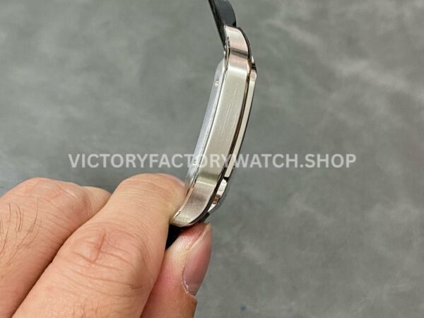 THB Factory Cartier Santos WSSA0018 39.8mm Steel Rubber Strap Roman Numerals Silver Dial (3) THB Factory Cartier Santos WSSA0018 39.8mm Steel Rubber Strap Roman Numerals Silver Dial