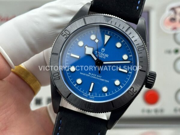 TW Factory Tudor Black Bay 79210C 41mm Leather Strap Blue Dial (4) TW Factory Tudor Black Bay 79210C 41mm Leather Strap Blue Dial