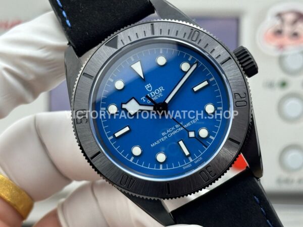 TW Factory Tudor Black Bay 79210C 41mm Leather Strap Blue Dial (5) TW Factory Tudor Black Bay 79210C 41mm Leather Strap Blue Dial