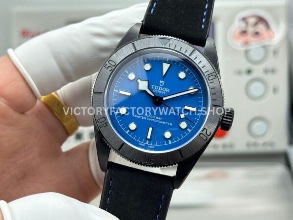 TW Factory Tudor Black Bay 79210C 41mm Leather Strap Blue Dial (6) TW Factory Tudor Black Bay 79210C 41mm Leather Strap Blue Dial
