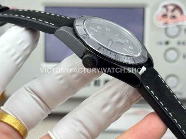 TW Factory Tudor Black Bay 79210CNU 41mm Leather Strap Black DLC-coated Black Dial