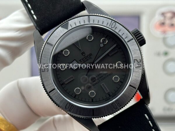 TW Factory Tudor Black Bay 79210CNU 41mm Leather Strap Black DLC-coated Black Dial
