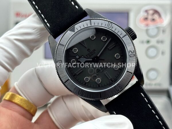 TW Factory Tudor Black Bay 79210CNU 41mm Leather Strap Black DLC-coated Black Dial