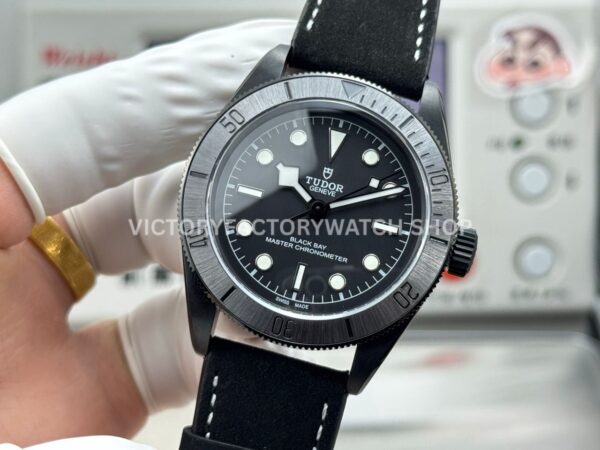 TW Factory Tudor Black Bay 79210CNU 41mm Leather Strap Blue Dial (5) TW Factory Tudor Black Bay 79210C 41mm Leather Strap Black Dial