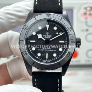 TW Factory Tudor Black Bay 79210CNU 41mm Leather Strap Blue Dial (7) TW Factory Tudor Black Bay 79210C blue dial leather strap