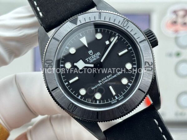 TW Factory Tudor Black Bay 79210CNU 41mm Leather Strap Blue Dial (8) TW Factory Tudor Black Bay 79210C 41mm Leather Strap Black Dial